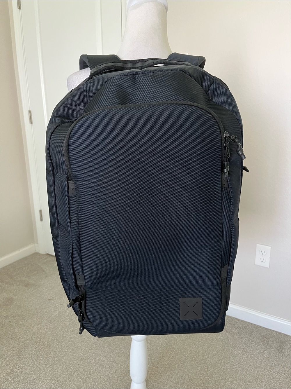 NWOT Ten Thousand Black Tactical Travel Backpack - Picture 7 of 15